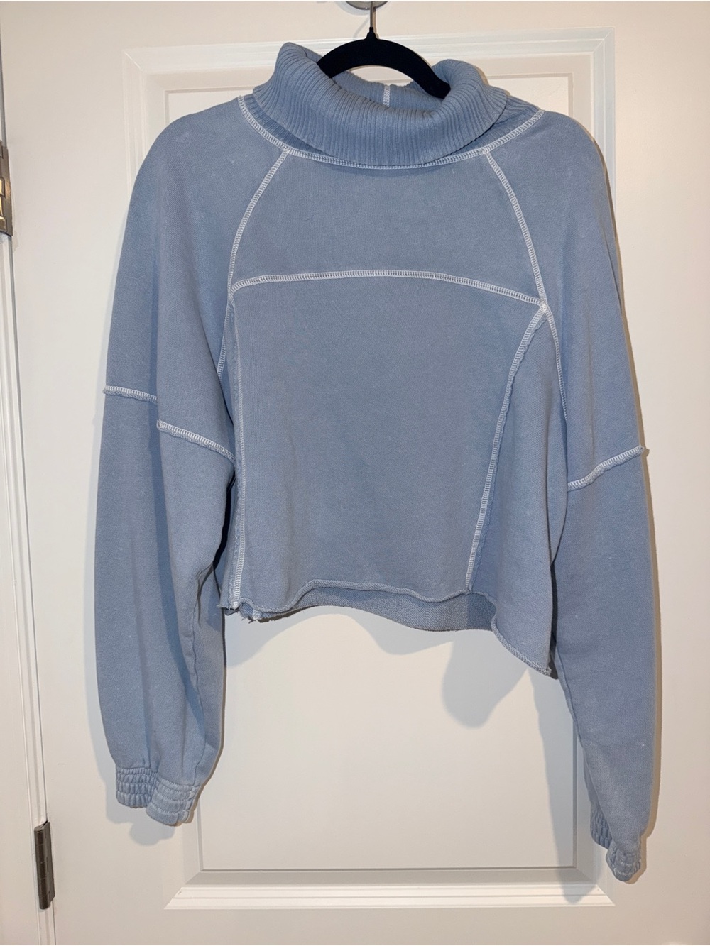 aerie New Heights Turtleneck Sweatshirt and Fleece Trousers Cloud Blue, Size M/L - Picture 3 of 11